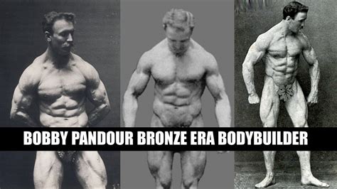 What is the peak age for bodybuilding?