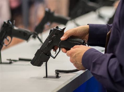 What is the penalty for carrying a concealed weapon without a permit in Florida?