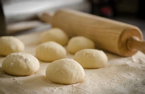 What is the point of resting dough?