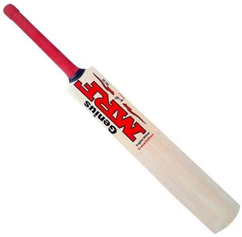 What is the price of Virat Kohli's bat?