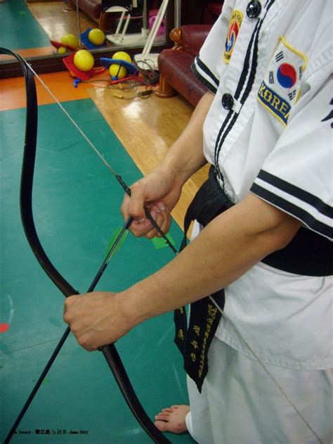 What is the range of a Korean bow?