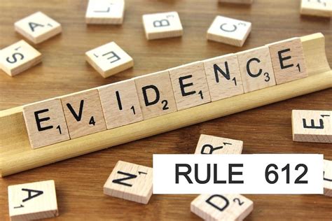 What is the rule of evidence 612 in Texas?