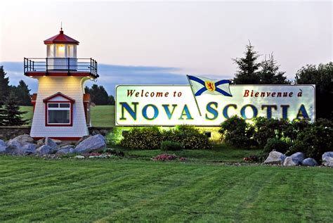 What is the slogan of the province of Nova Scotia?