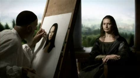 What is the story behind Mona Lisa smile?