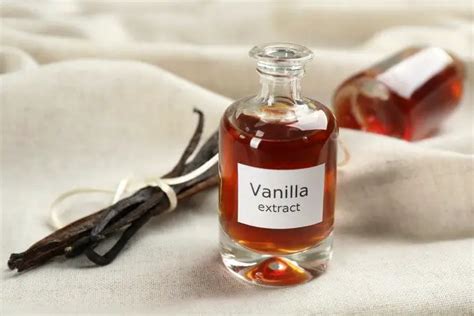 What is the taste of too much vanilla extract?