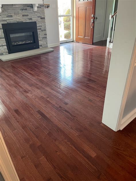 What is the trend for flooring in 2023?