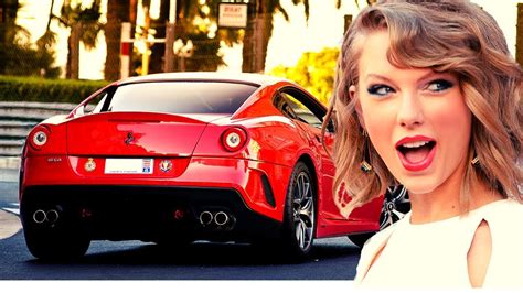 What kind of car does Taylor Swift drive?