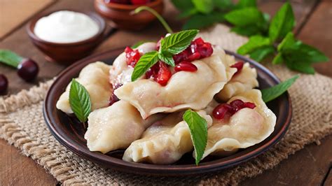 What kind of dumplings are Russian?