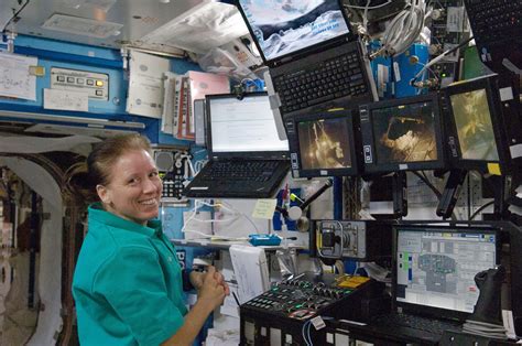 What laptops do NASA use?