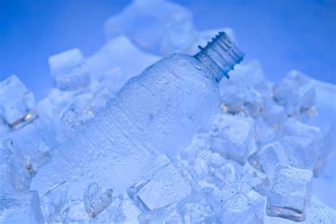 What liquid stays frozen the longest?