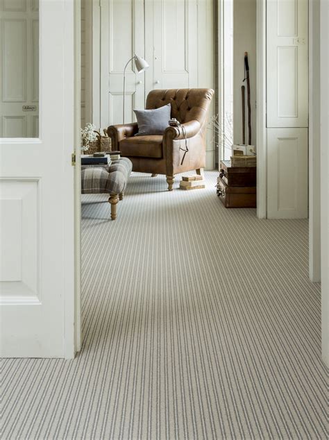 What luxury carpet doesn t flatten?
