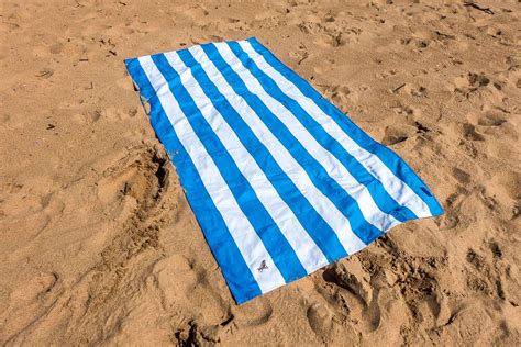 What makes a beach towel good?