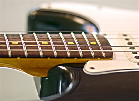 What makes a guitar tone bad?