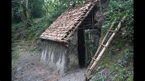 What material was the primitive roof?