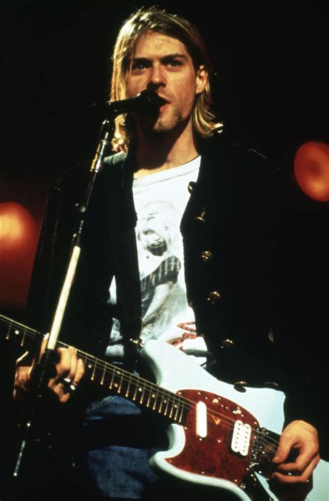 What music does Kurt Cobain like?