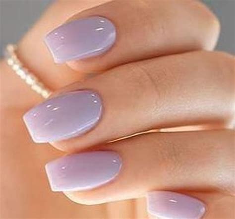 What nail color is most classy?