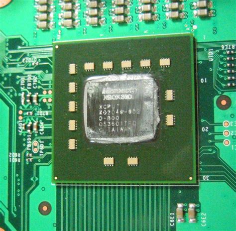 What processor is in the Xbox 360?