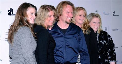 What religion allows sister wives?