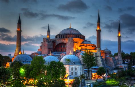 What religion was the Hagia Sophia built for?