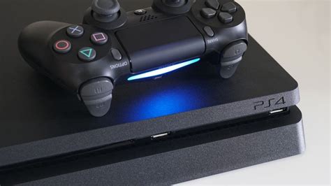 What resolution does PS4 support?