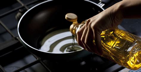 What ruins cooking oil?