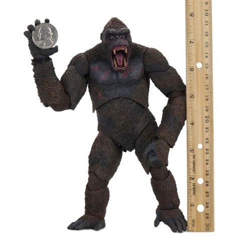 What scale is a 7 inch action figure?