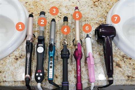 What size curling iron is best for short hair?