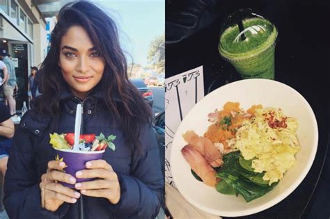 What supermodels eat in a day?