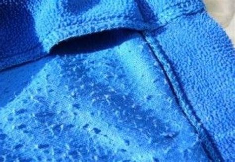 What temperature damages cotton fabric?