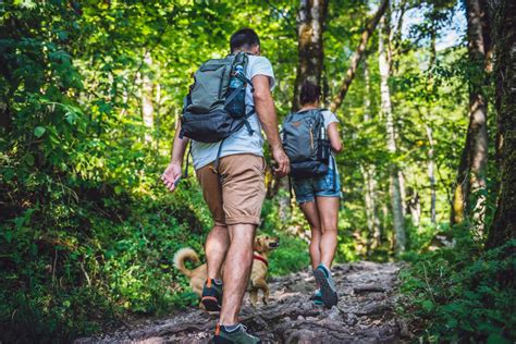 What time is best to go hiking?
