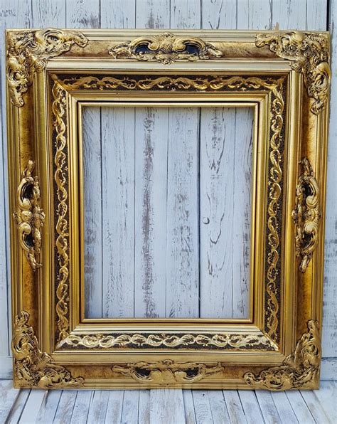 What to look for when buying a picture frame?
