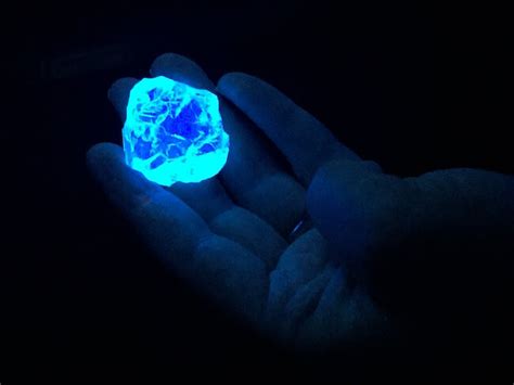 What turns blue under UV light?