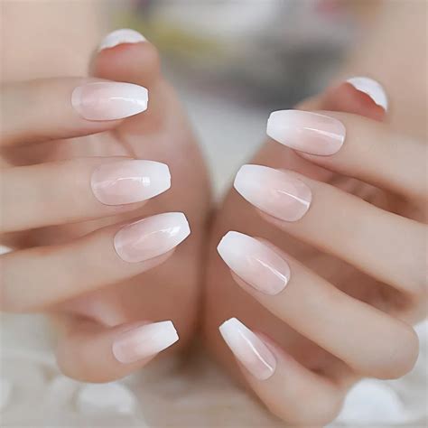 What type of fake nails is best?