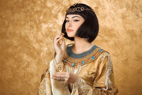 What was Cleopatra's scent?