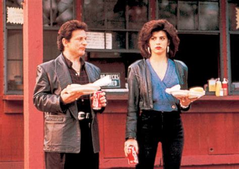 What was the age difference between Marisa Tomei and Joe Pesci?