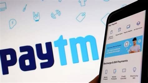 What was the issue price of Paytm?