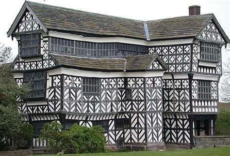 What were roofs made of in 1666?