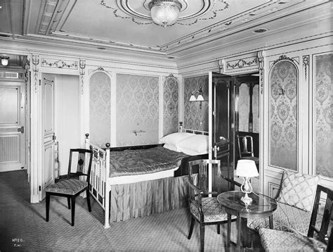 What were the first class luxuries on the Titanic?