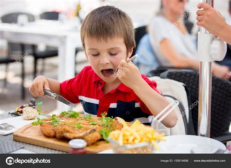 When can kids eat steak?