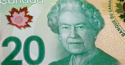 When did Canada leave the Queen?