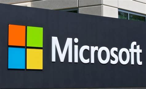 When did Microsoft become worth $1 trillion?