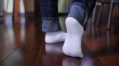 When not to wear white socks?