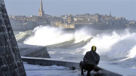 Where are the highest tides in Europe?