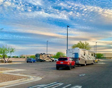 Where can you park and sleep overnight in Texas?