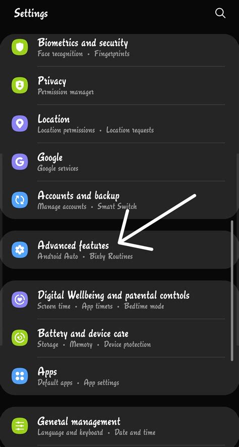 Where is screenshot setting on Samsung?