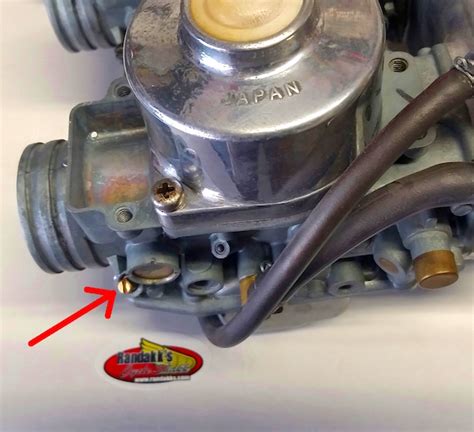 Where is the drain screw on a carburetor?