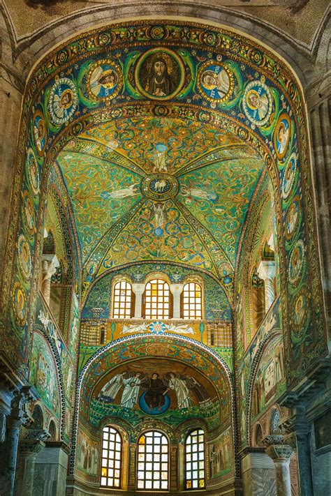 Which Italian city is famous for mosaics?
