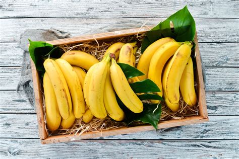 Which banana is good for weight gain small or big?