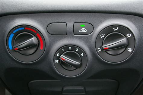 Which car AC setting is best?