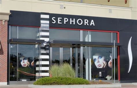 Which country made Sephora?